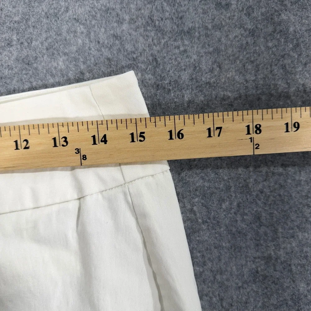 Lulu-B White Stretch Cotton Blend Mini Skirt Size 8 Flat Front Casual Classic